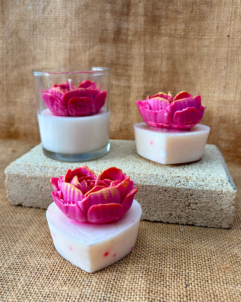 Bloom Heart Candle
