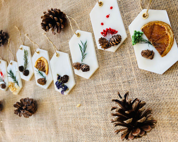 Scented Christmas Ornaments – Retailer Pack of 12 - 24