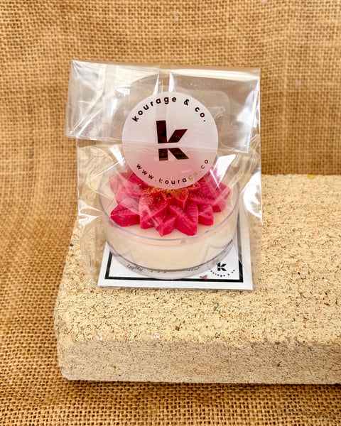 Holly Leaf Christmas Maxi Tealights