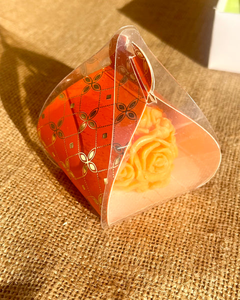 Festival Bloom – Marigold Flower Candle