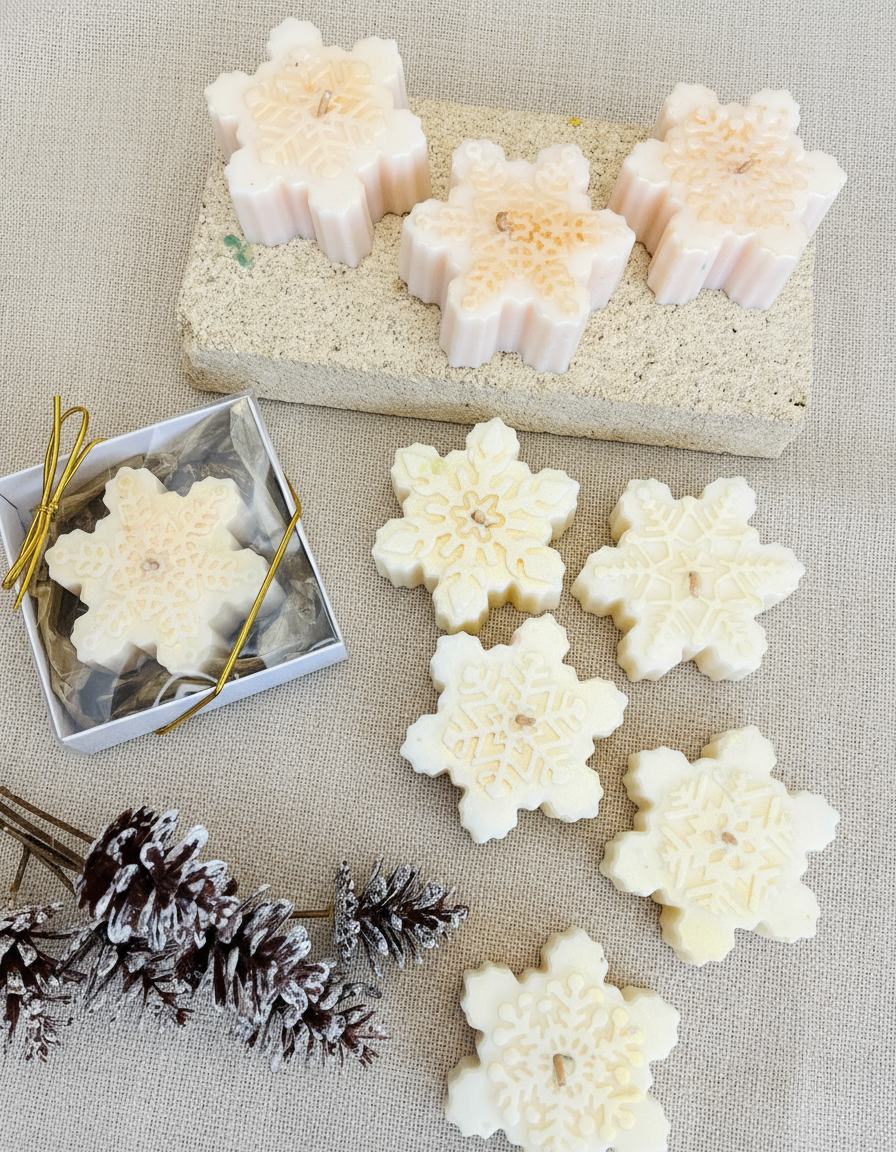 Snowflake Christmas Candle