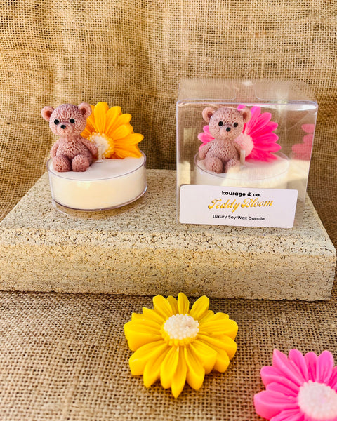 Teddy Bloom Candle