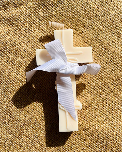 Blessed Cross – Soy Wax Sculpture Candle