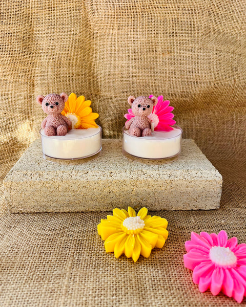 Teddy Bloom Candle