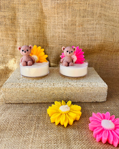 Teddy Bloom Candle