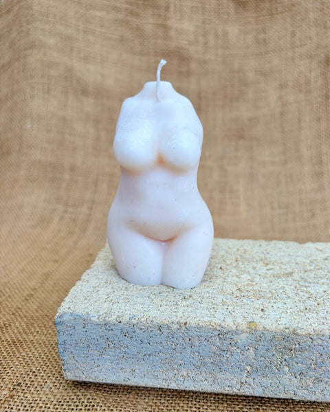 Body Form Soy Candle – Sculptural Female Figure Candle